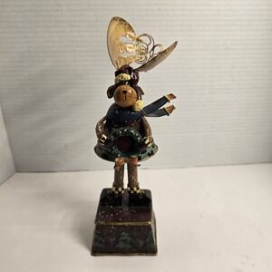 Sanko Christmas Tin Moose Statue Holding Wreath 9" Tall Plays Christmas Song